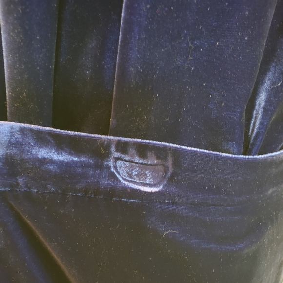 Saint John  Blue Velvet Jacket, Shell, and Pants XL - Picture 8 of 15